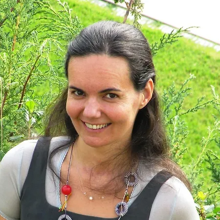 Jennifer מלון