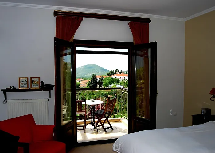 Otel Jennifer Taxiarches (Drama)