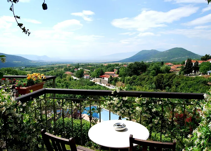 Otel Jennifer Taxiarches (Drama)